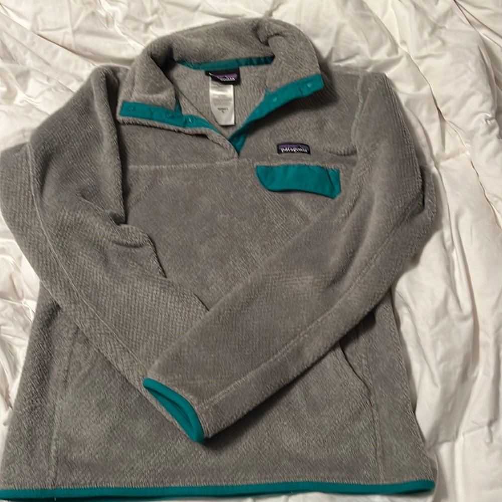 Women’s Patagonia pull over